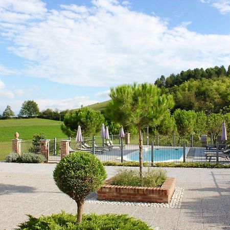 Hotel Cascina Castagneto CastellʼAlfero Exterior foto
